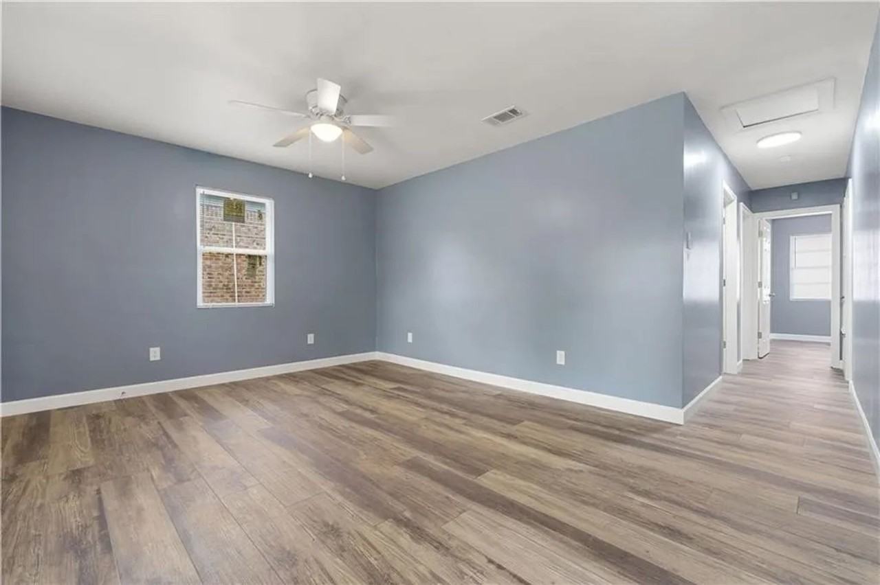 630 S Williams Ave - Photo 2 of 9