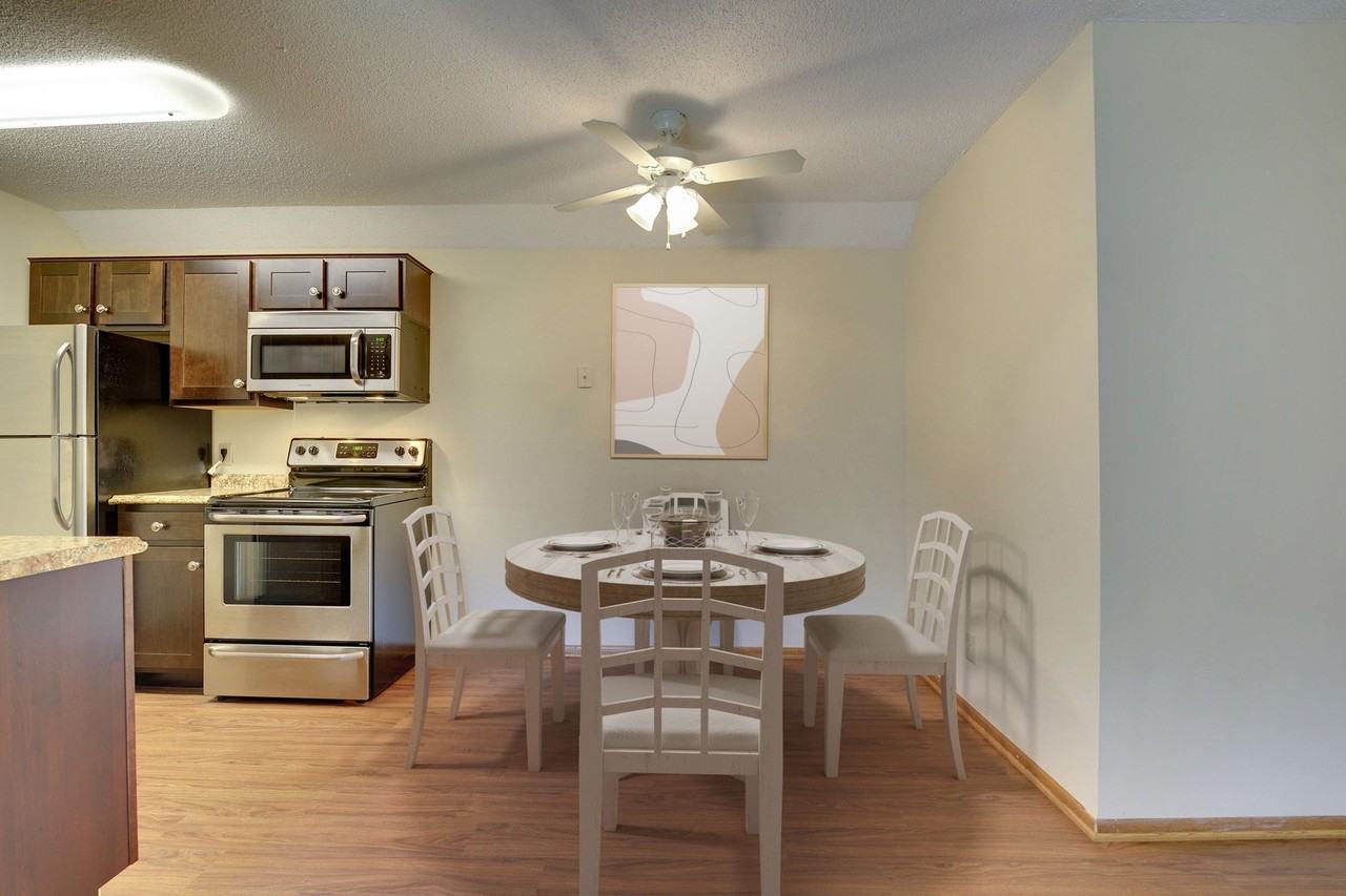 Fountain Terrace Apartments! | 2 Bedrooms Available! (New Brighton, MN) - Photo 2 of 17