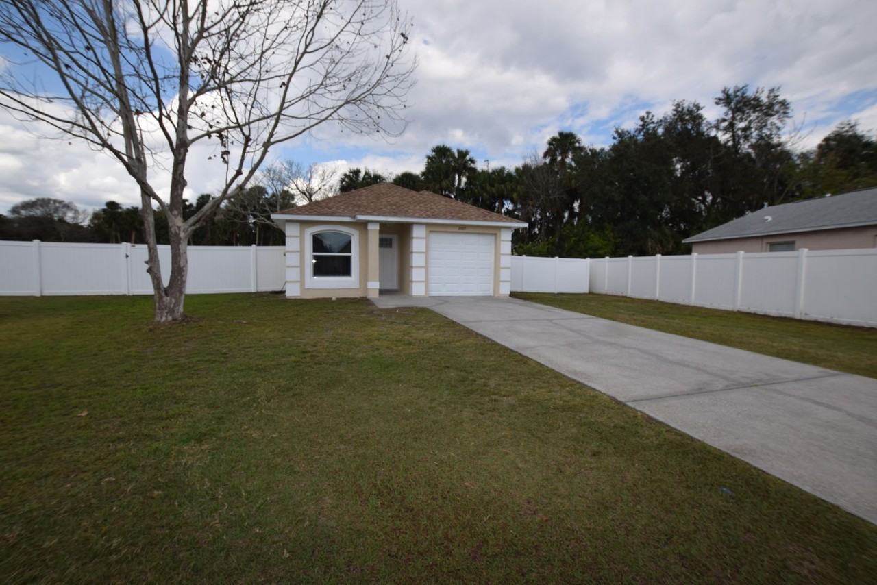 2605 Daffodil Terrace - Photo 3 of 42