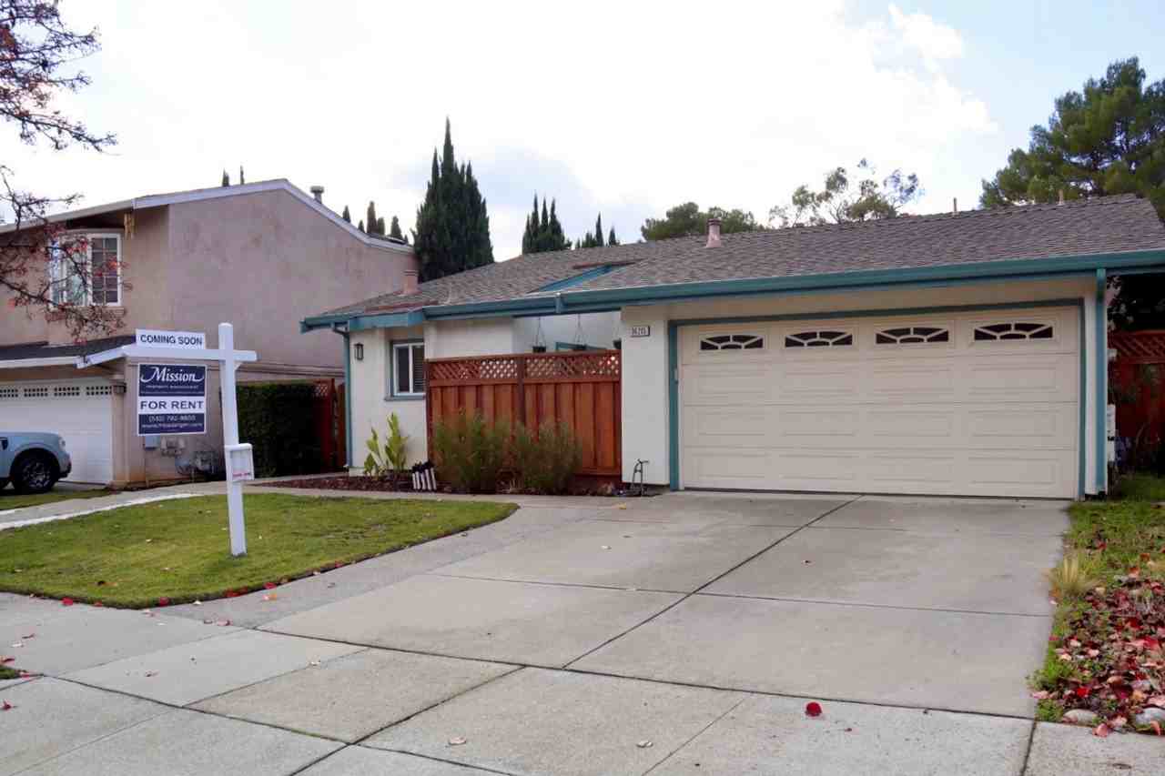 36215 Easterday Way - Photo 2 of 25