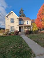 featured image of 211 E Jefferson St