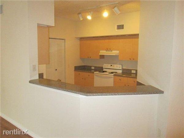 Southern/Crestwood - Photo 2 of 5