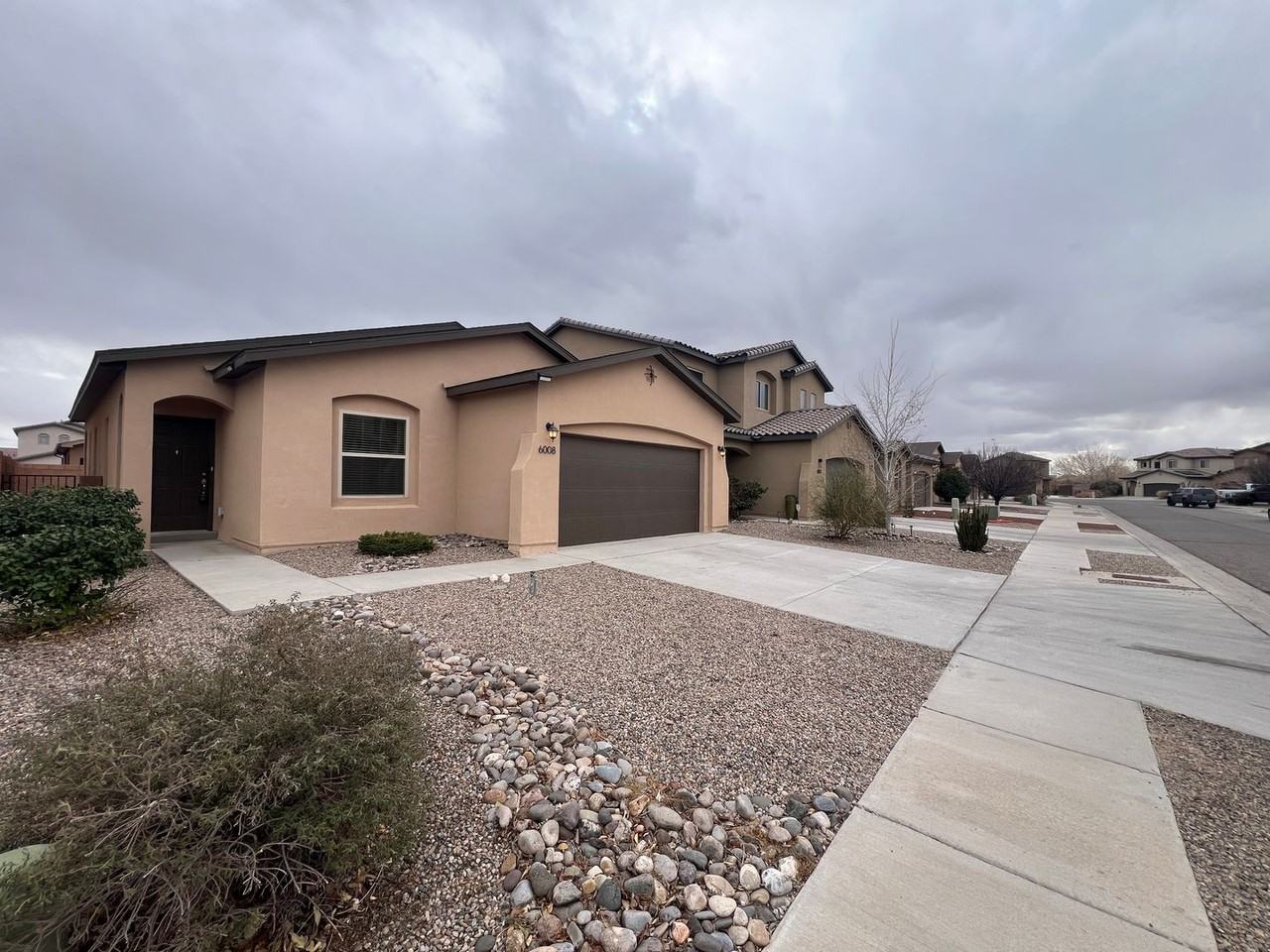 6008 Ermemin Ave Nw - Photo 2 of 25