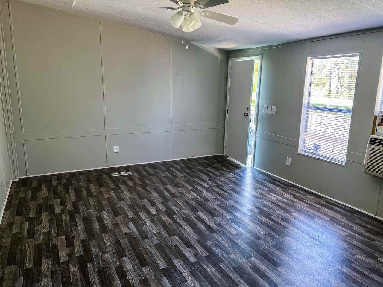 418 13th Ave Sw - Photo 2 of 11