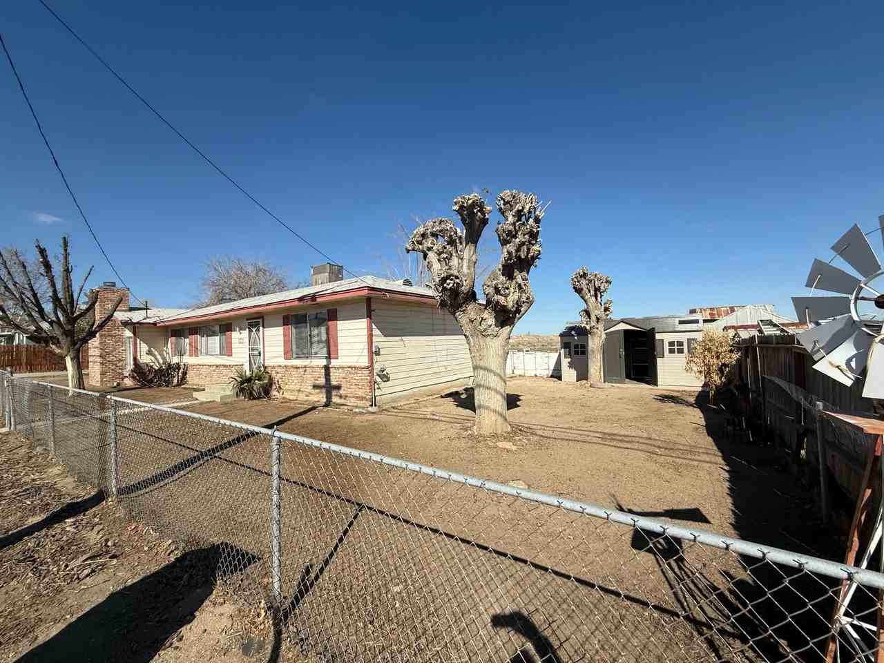 903 Bush St - Photo 3 of 18