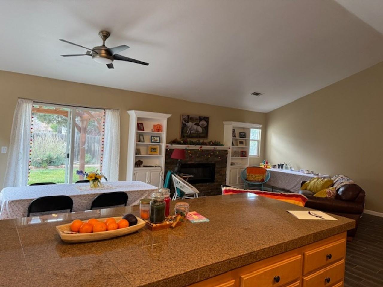 541 Fairchild Ln - Photo 2 of 5