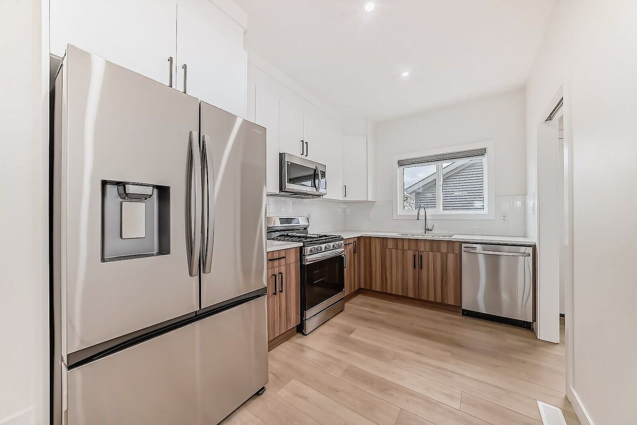 1520 Siskin Link Northwest - Photo 6 of 23