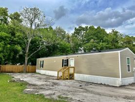 925 W 26th St - Photo 1 of 1