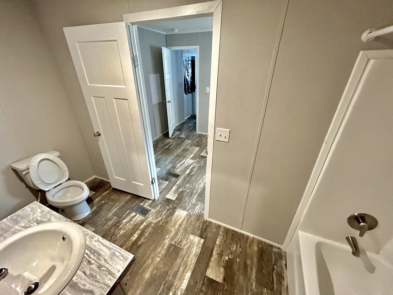 925 W 26th St #925W26th - Photo 2 of 10