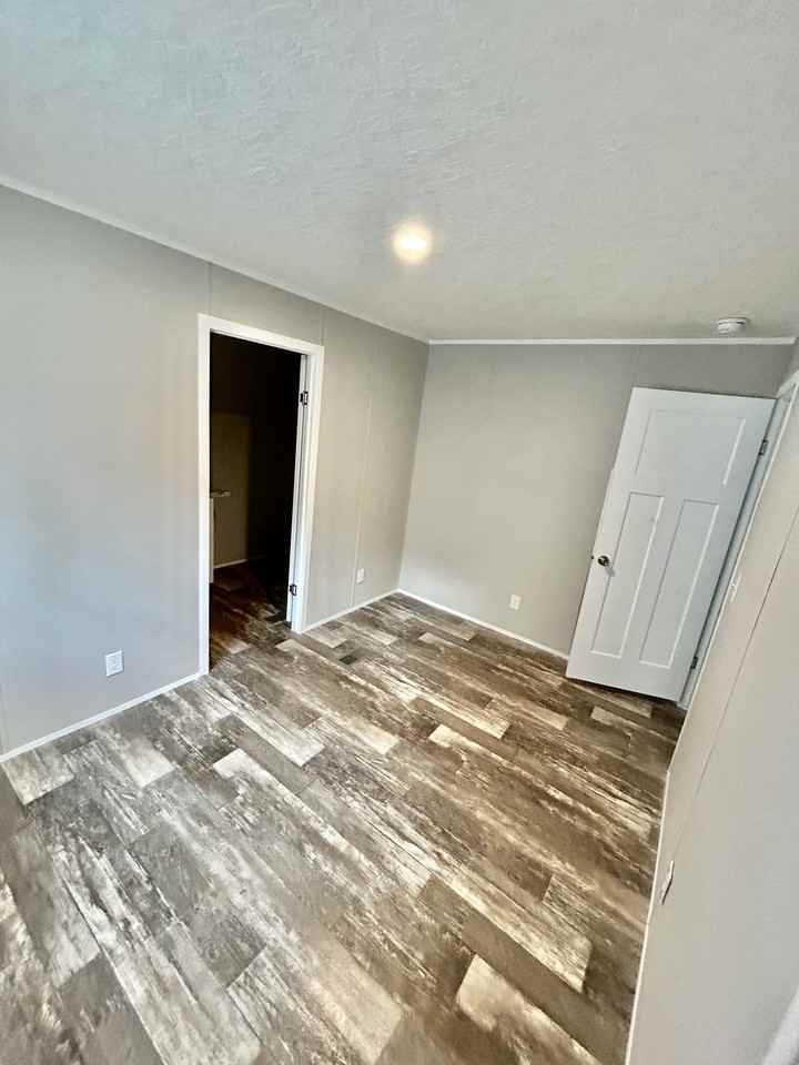 925 W 26th St #925W26th - Photo 6 of 10