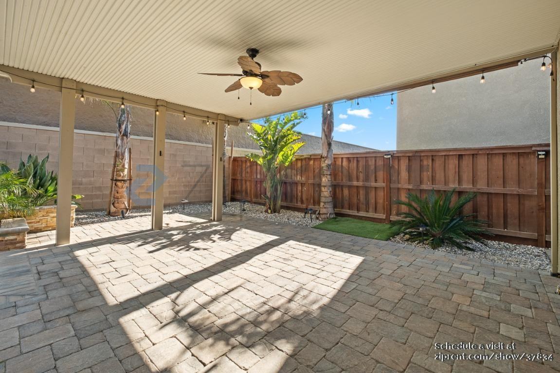 551 Sawyer Dr - Photo 5 of 42