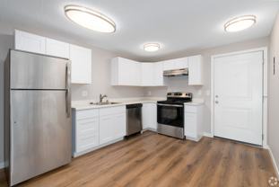 Rosewood Club Apts - Photo 1 of 1