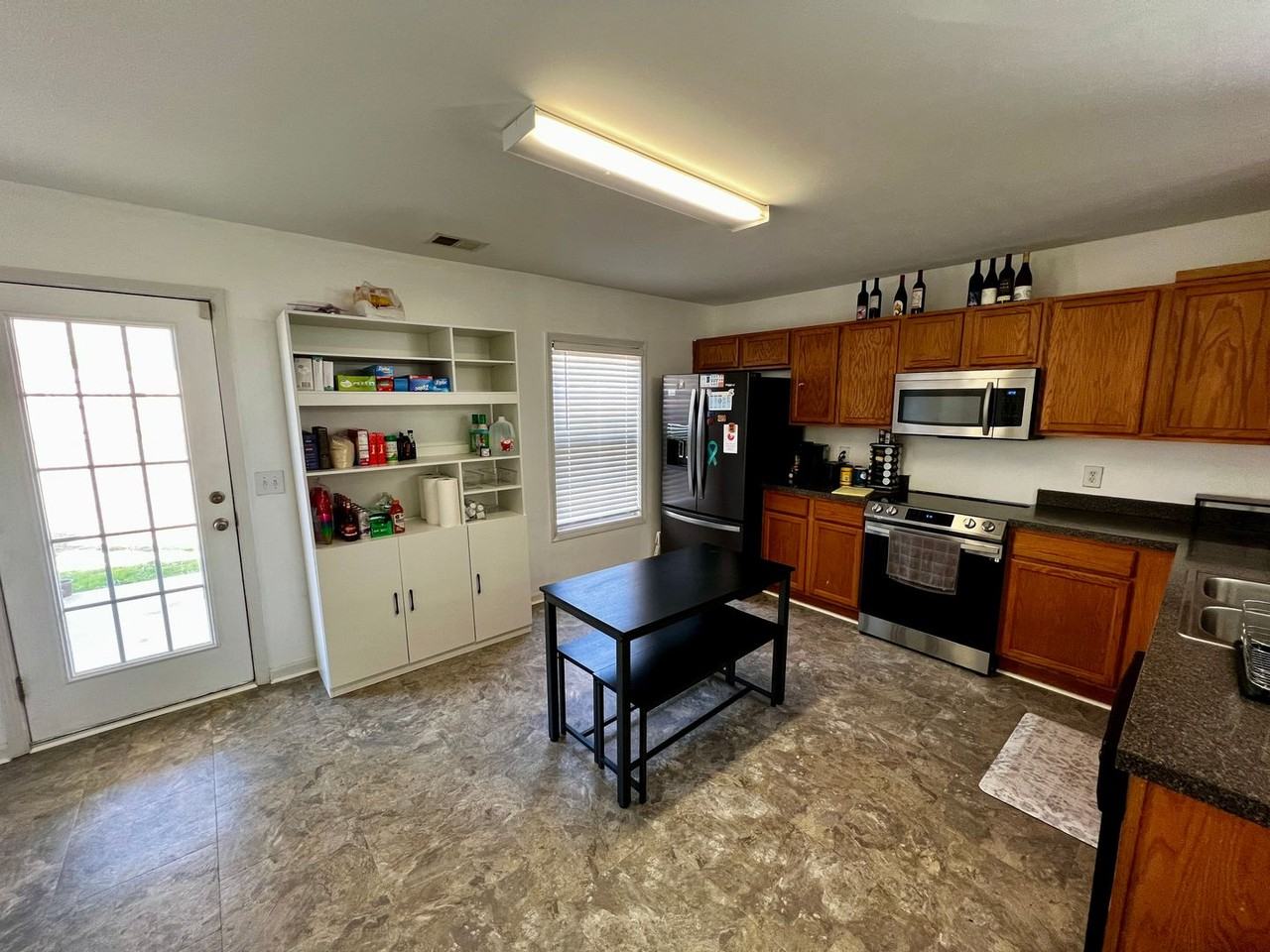 184 Nestle Ct - Photo 6 of 17