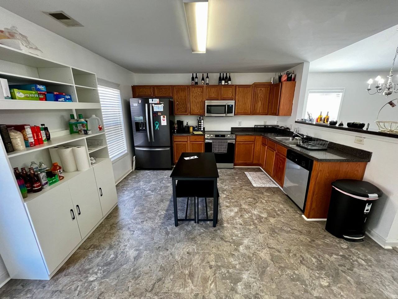 184 Nestle Ct - Photo 7 of 17