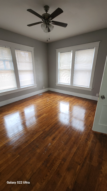 1601 S Olive St - Photo 3 of 7