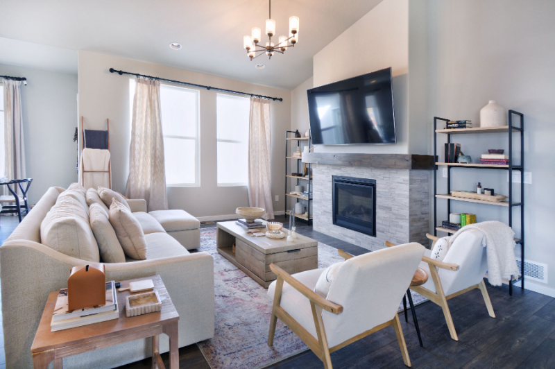 11069 Galaxy Hunter Dr - Photo 2 of 15