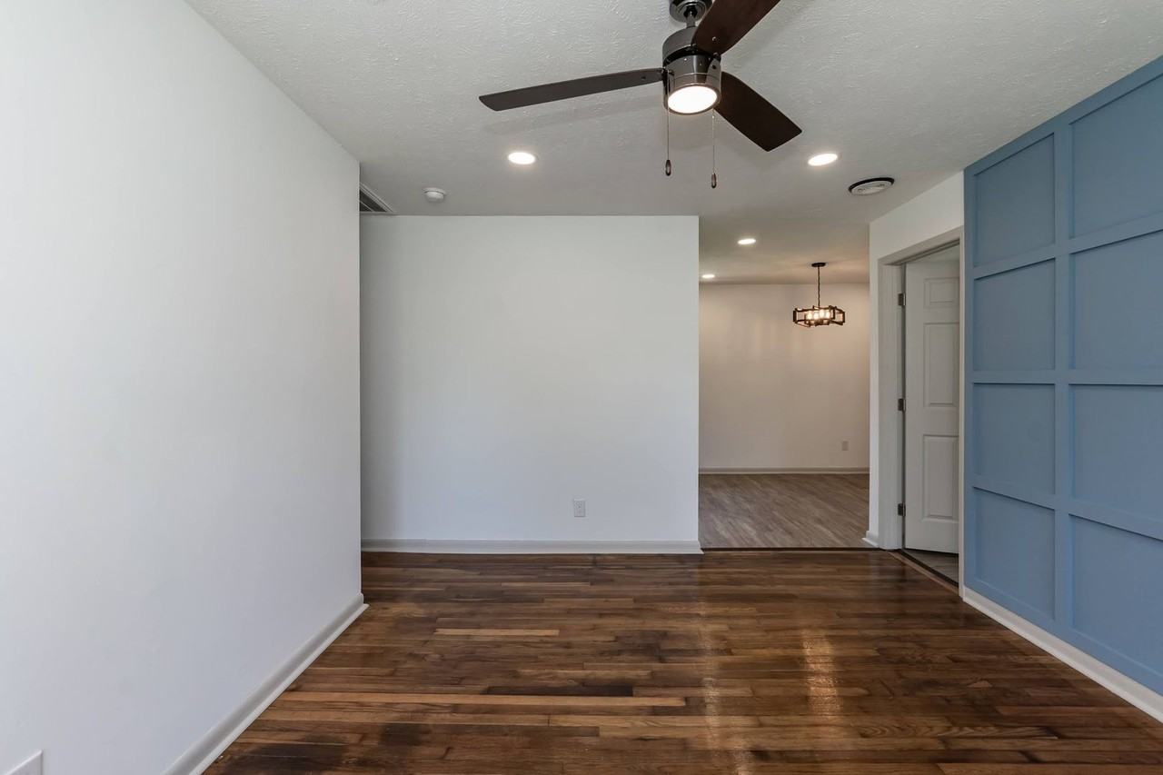 634 Woodburn Dr - Photo 6 of 24