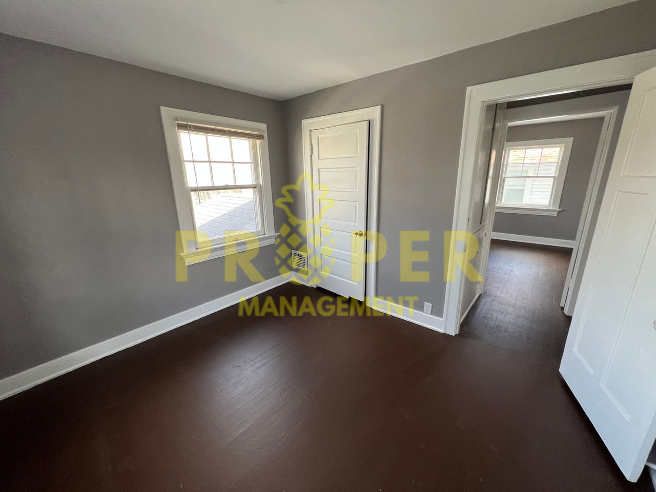 148 Victor Ave - Photo 4 of 11