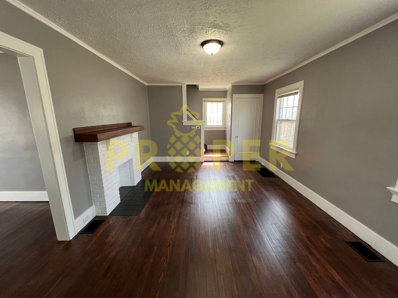 148 Victor Ave - Photo 6 of 11