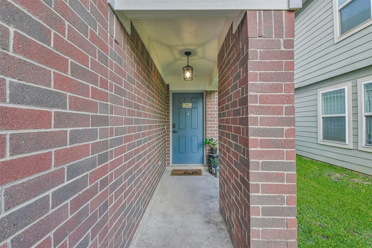 13510 Dahlia Green Way - Photo 4 of 46