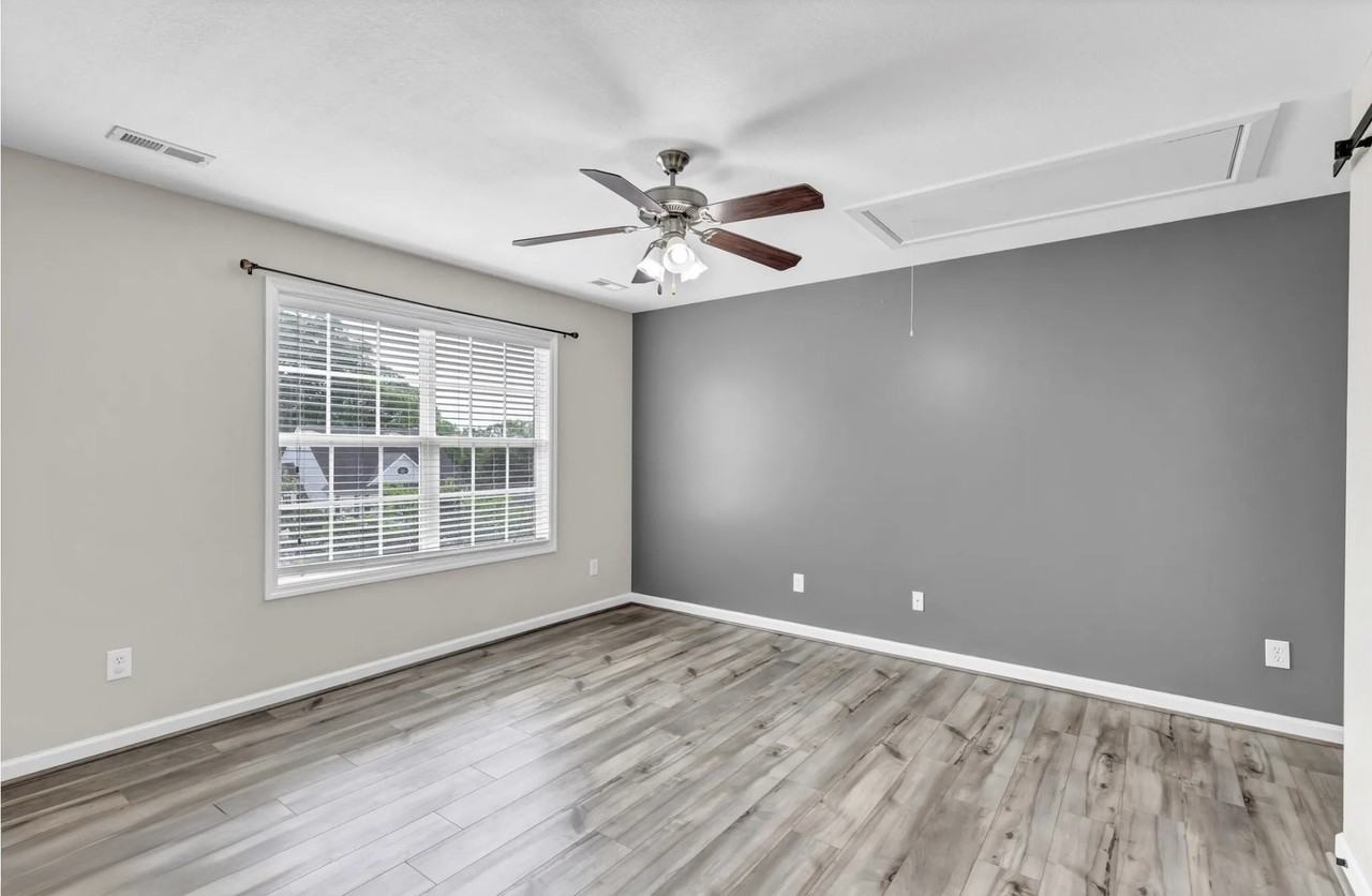 2118 Elm Grove Ln #NA - Photo 2 of 13