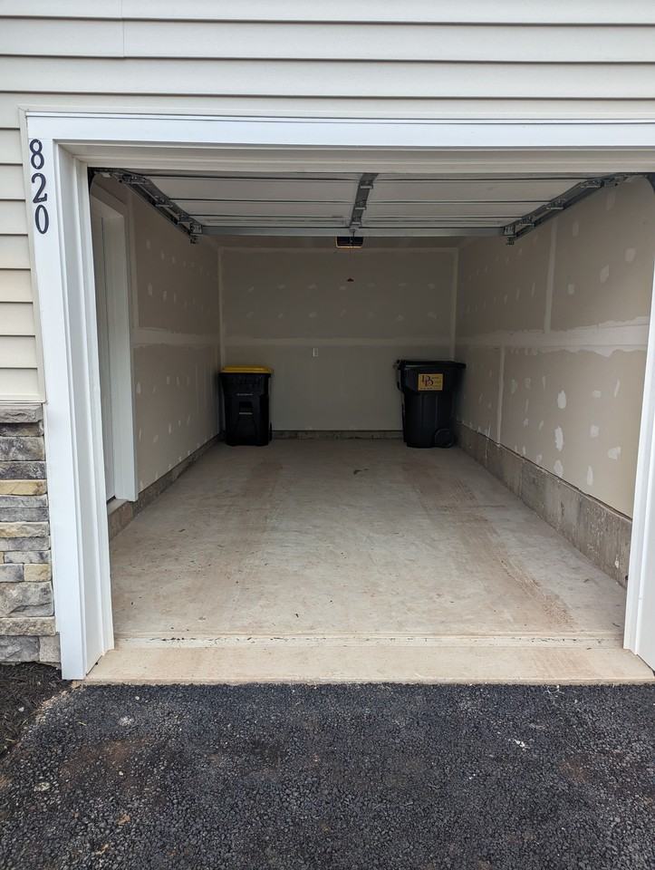 820 Pecan Rd #820 - Photo 3 of 31