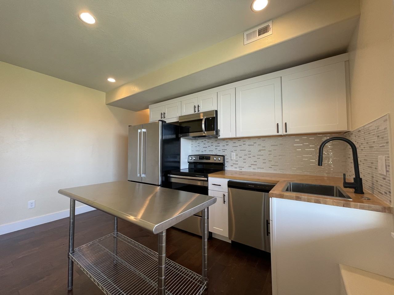 1864 E Sage Hollow Dr - Photo 5 of 16