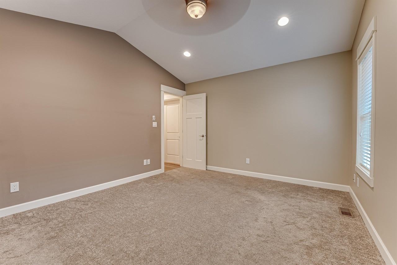 2162 Norris Ave #1 - Photo 2 of 20