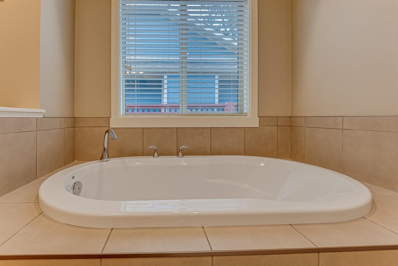 2162 Norris Ave #1 - Photo 5 of 20