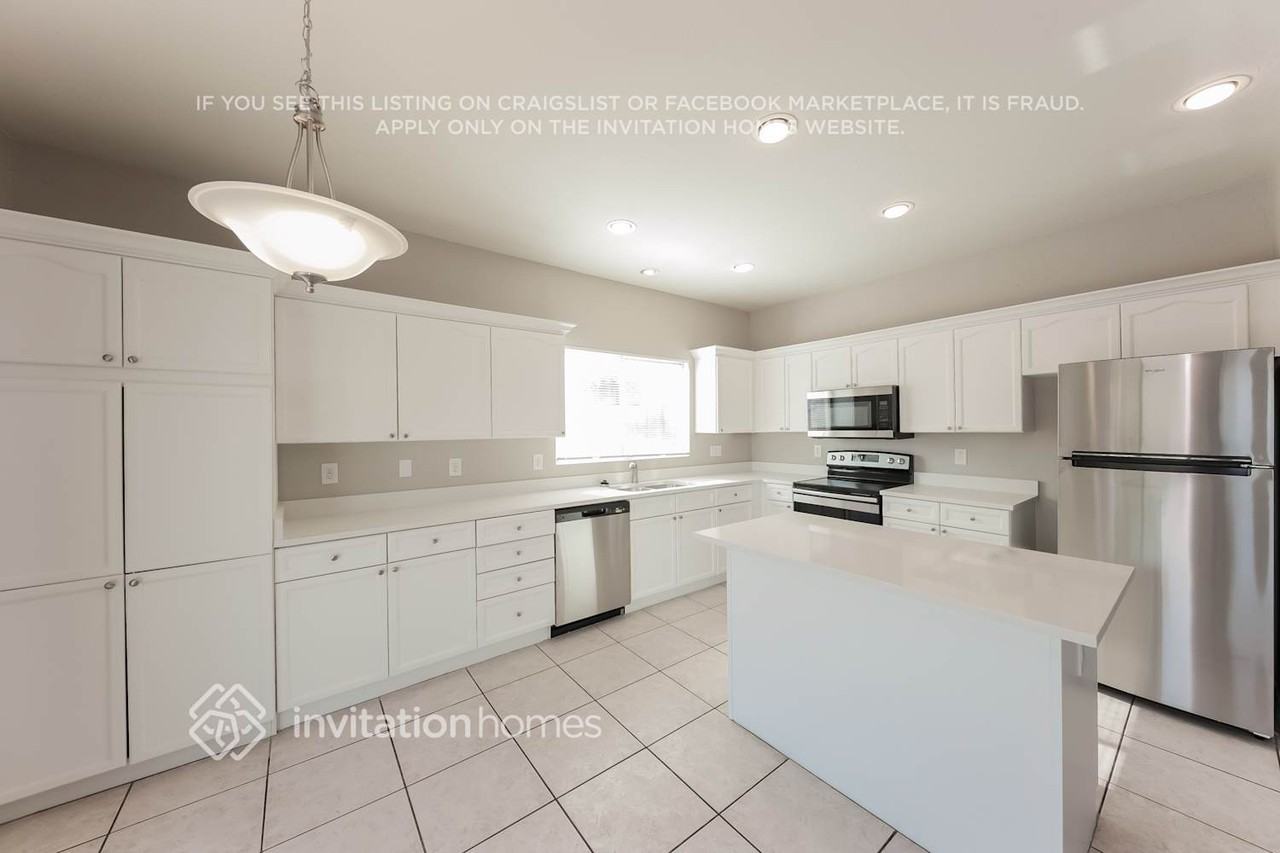 3012 W Winter Dr - Photo 5 of 15