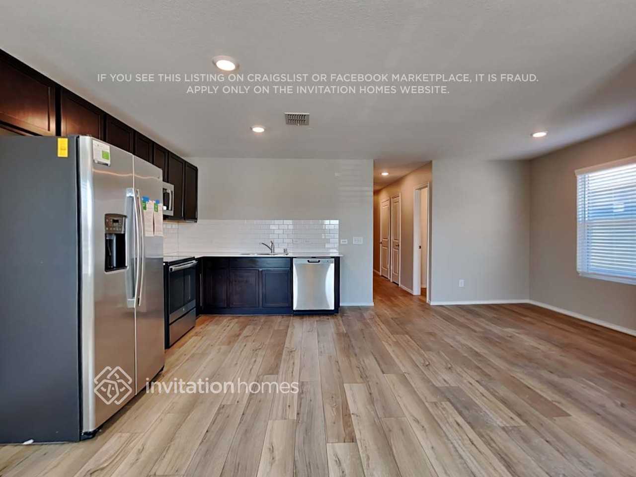328 Branch Village Way - Photo 4 of 17