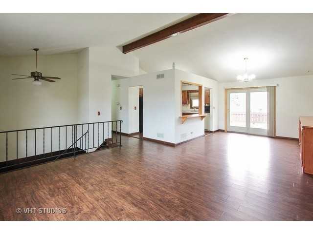 42238 N Hanks Ave - Photo 2 of 10