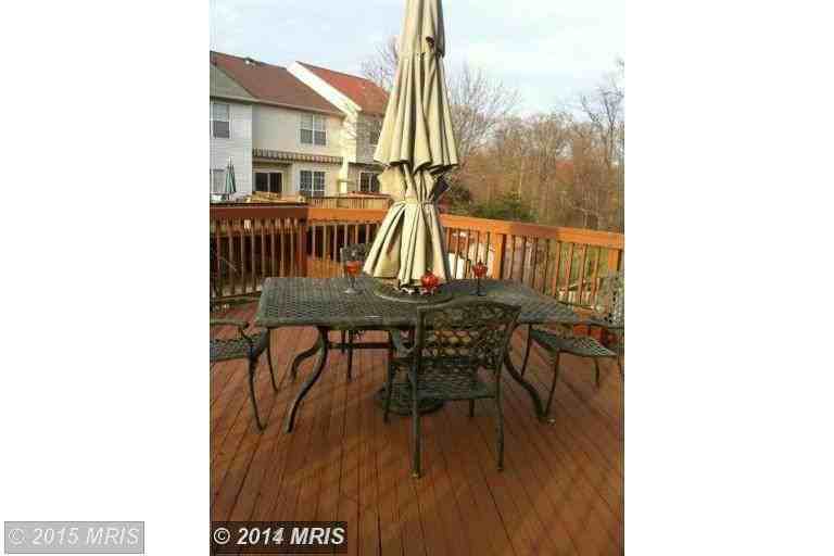 8842 Fox Cir - Photo 3 of 5