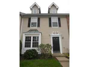 11 Albury Way - Photo 2 of 4