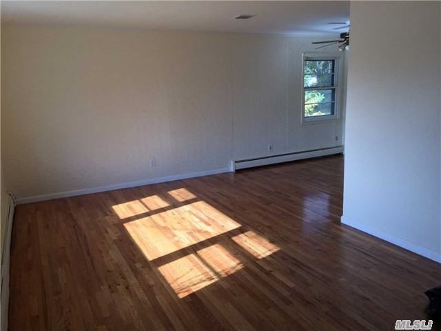 1311 Oneida Ave - Photo 2 of 16