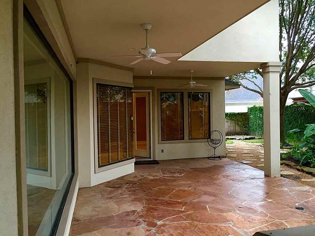 13614 Champions Centre Dr - Photo 2 of 29