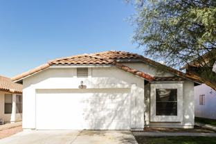 11622 W Olive Dr - Photo 1 of 1