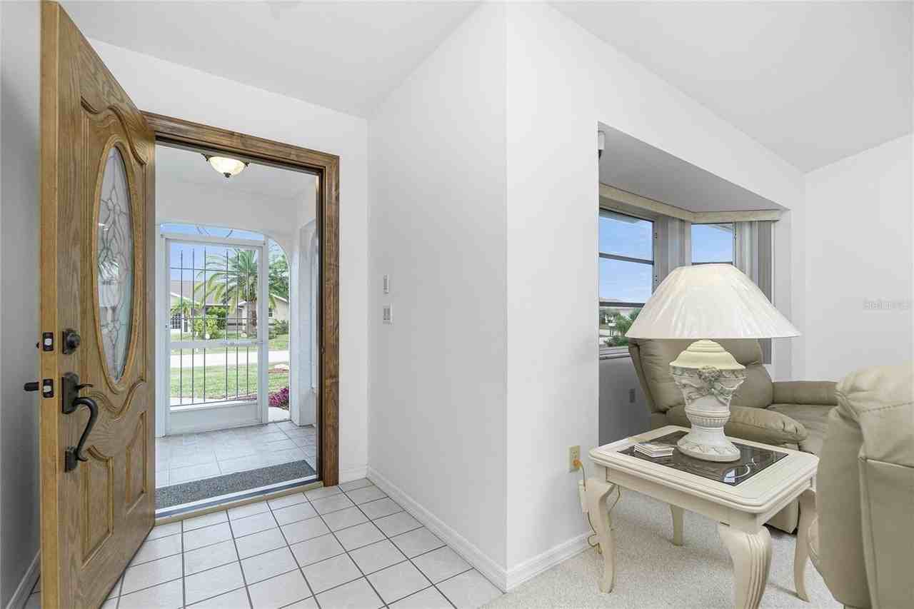 119 Bunker Rd - Photo 3 of 43