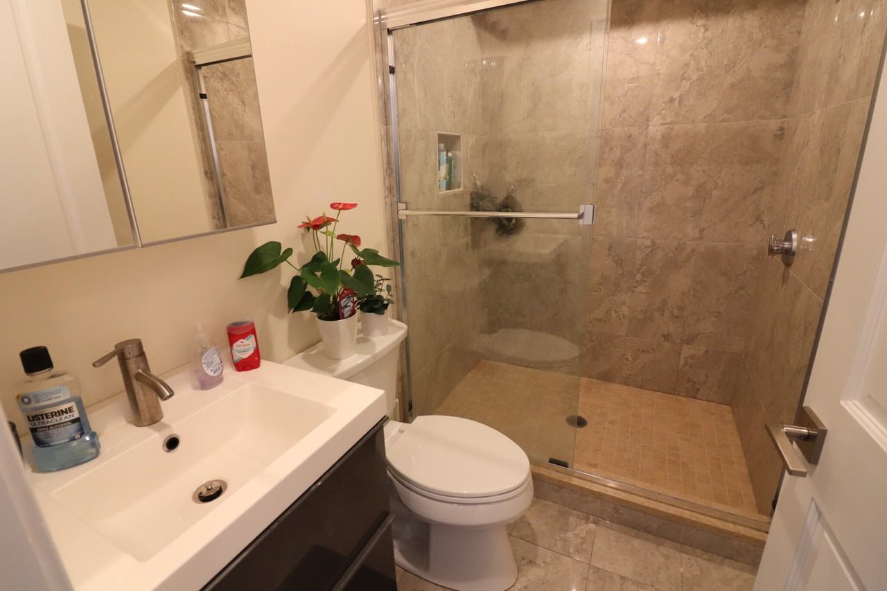 Commonwealth Ave #406 - Photo 7 of 15