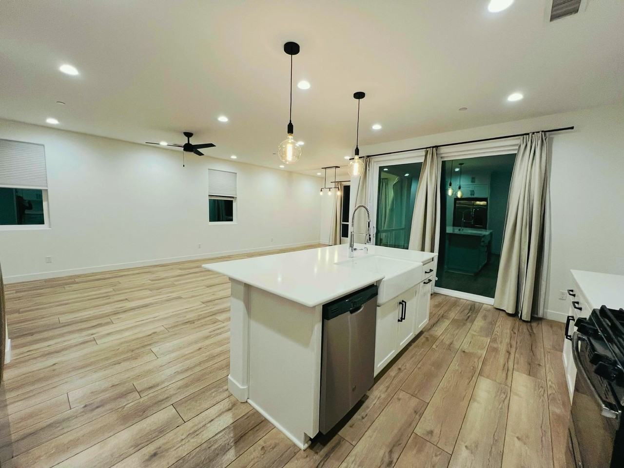 4366 Redrock Dr - Photo 6 of 42