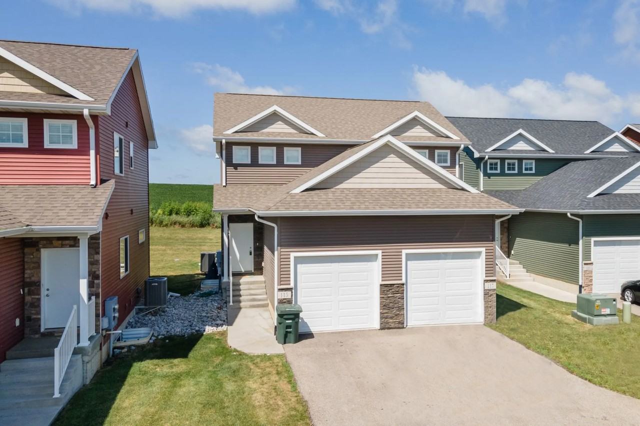 107 Harvey Dr - Photo 2 of 40