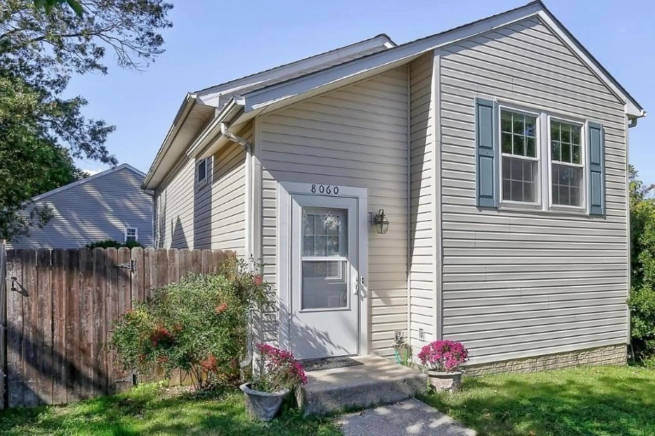 8060 Mayer Ave - Photo 3 of 14