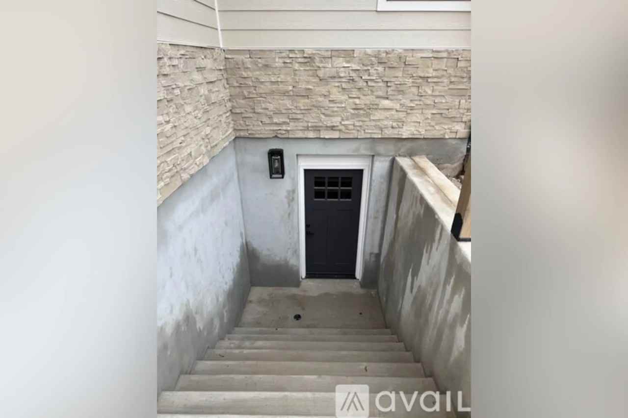 9962 South Colton Spring Lane Unit South Jordan UT - Photo 2 of 21