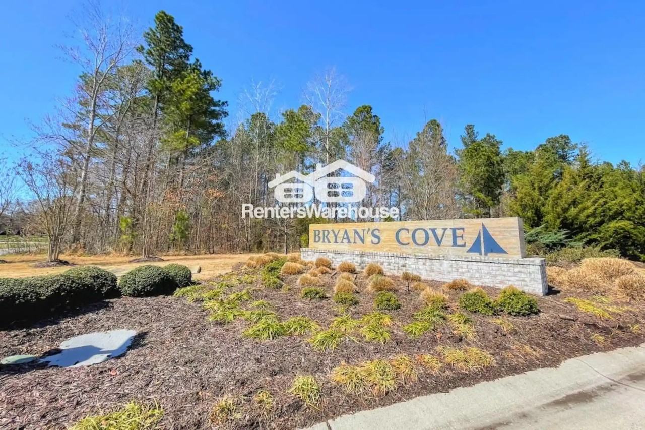 924 Parley Pl - Photo 2 of 40