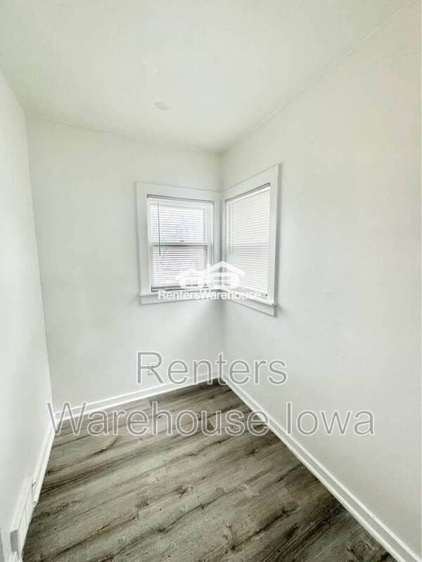 1534 63rd St - Photo 5 of 15