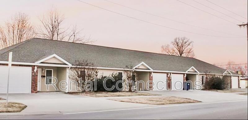 1108 N Fair St #D - Photo 2 of 8