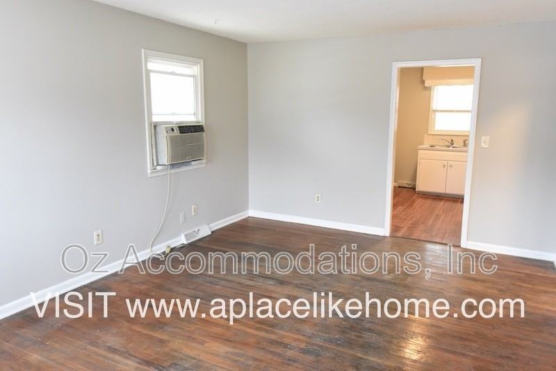 2015 S 14th St - Photo 4 of 18