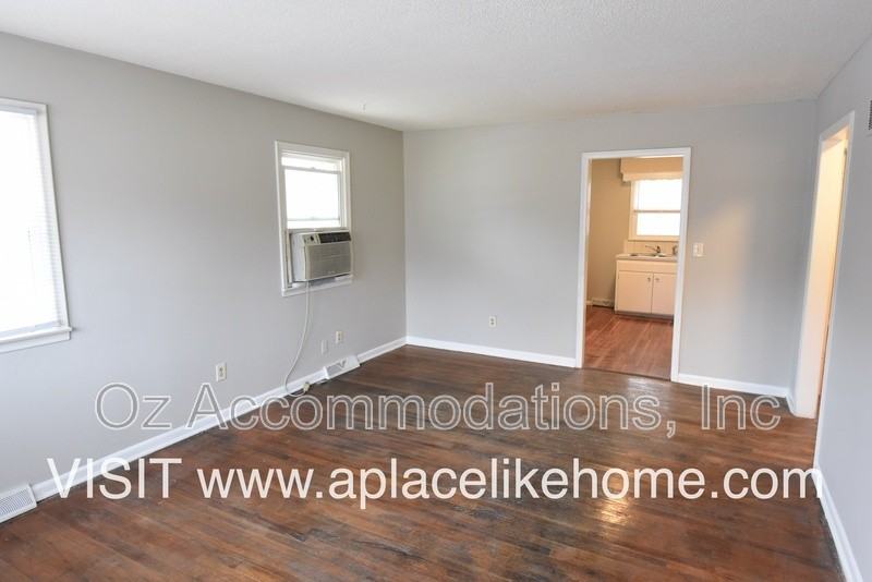 2015 S 14th St - Photo 6 of 18
