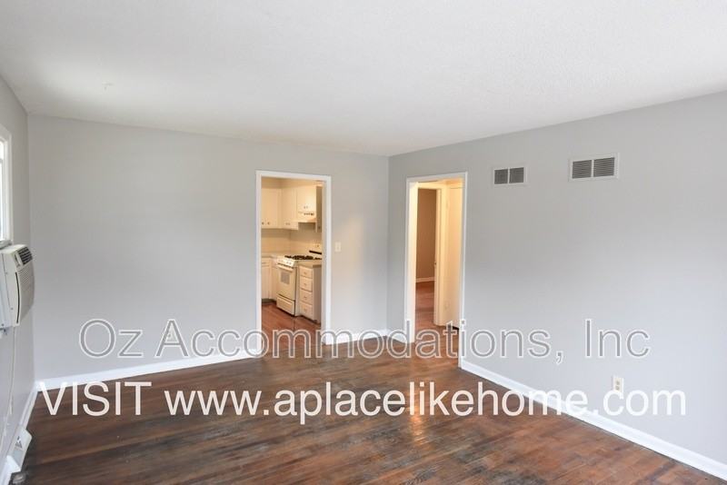2015 S 14th St - Photo 7 of 18