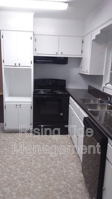 729 Carolyn Ct - Photo 5 of 15